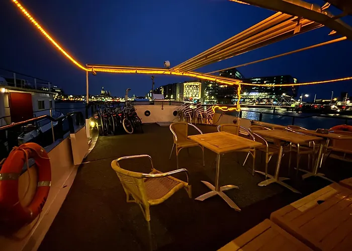 Hotelboat Iris